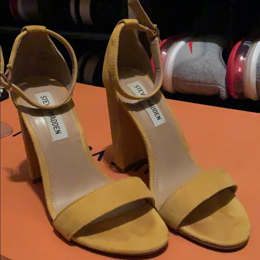 COPY - Steve Madden suede sandal